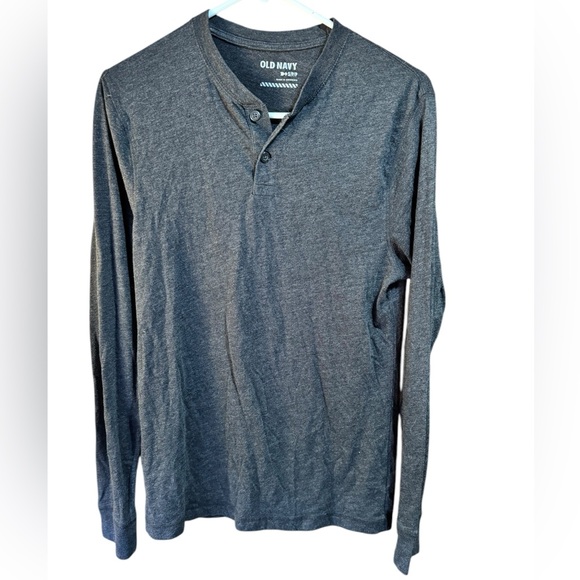 🦩5/$30🦩 Old Navy Dark Grey Long Sleeve - Picture 1 of 4